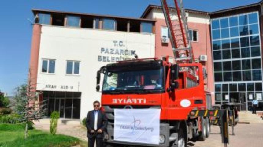 Pazarcık&rsquo;ta Belediye Tam Teşekk&uuml;ll&uuml; Itfaiye Aracı Aldı