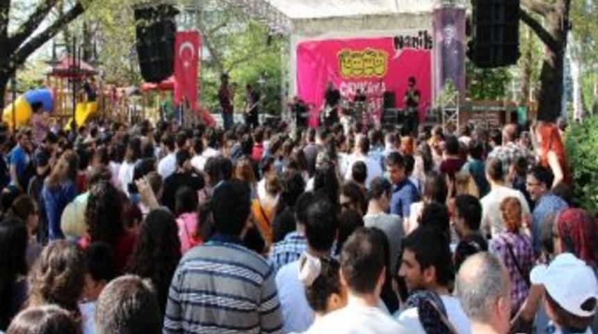 &Ccedil;ankaya Mizah Festivali B&uuml;y&uuml;k Coşkuyla Sona Erdi