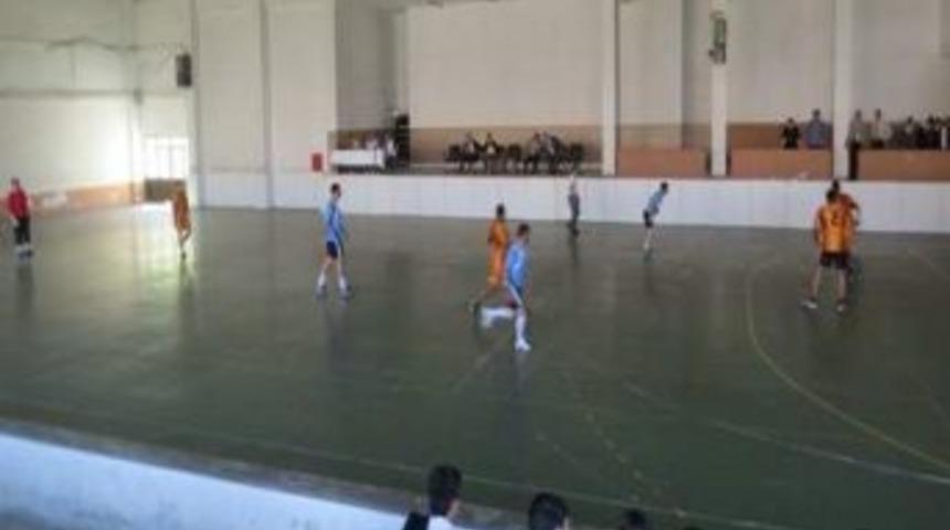 Kaymakamlık Futbol Turnuvası Başladı