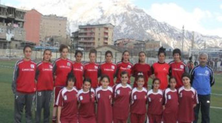 Hakkari G&uuml;c&uuml; Kadın Takımı Finalde
