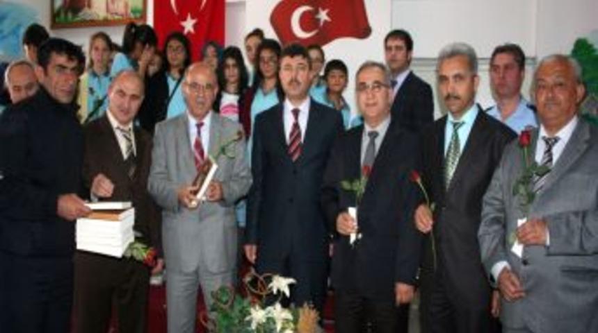 &Ouml;ğrenciler Cezaevinde 'kutlu Doğum' Etkinliği D&uuml;zenledi
