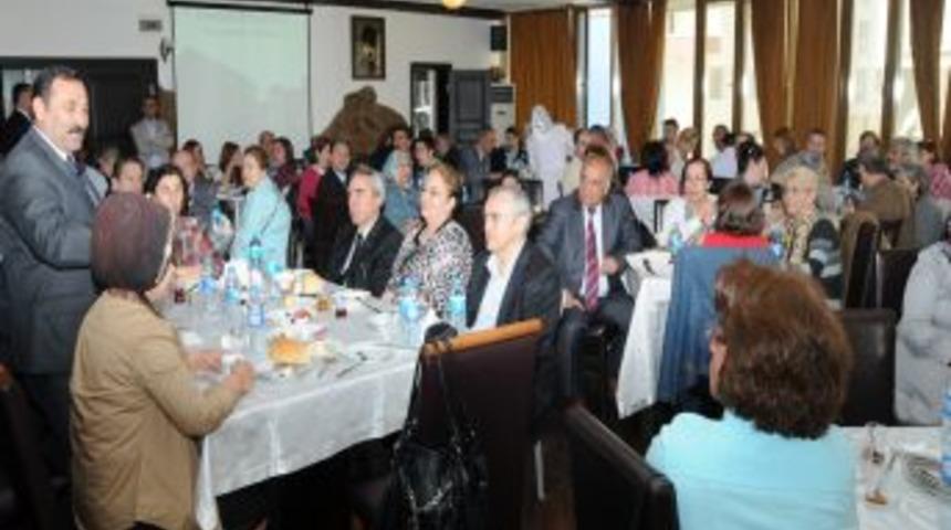 Demirel, Bolulular Platformu &Uuml;yelerini Bilgilendirdi