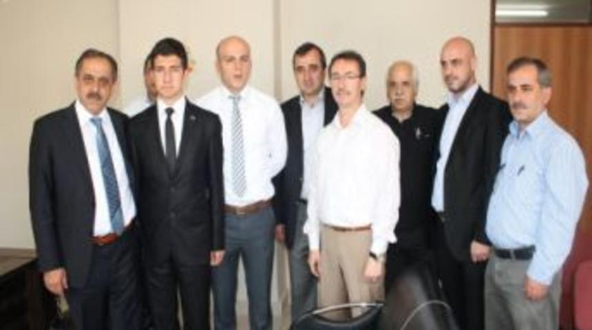 Başkan Yazıcı &Ouml;ğrenci Meclis Başkanını Ziyaret Etti