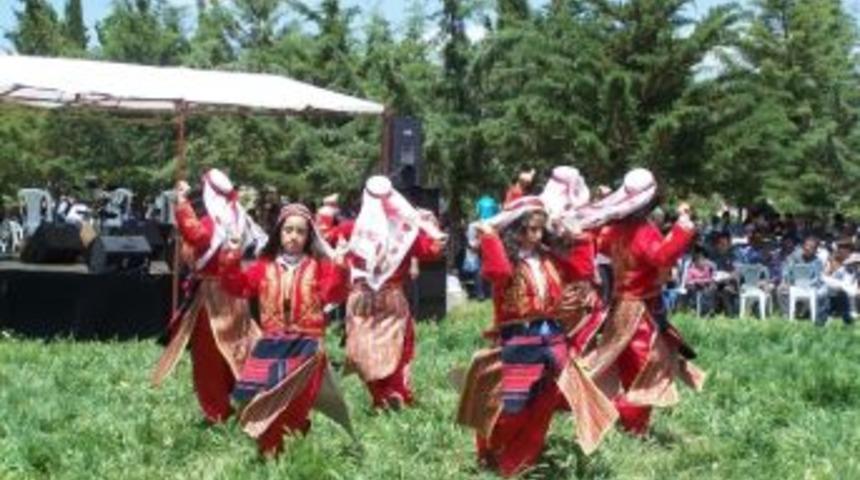 -k&uuml;&ccedil;&uuml;kk&ouml;y "5.hıdırellez Şenlikleri"ne Hazır