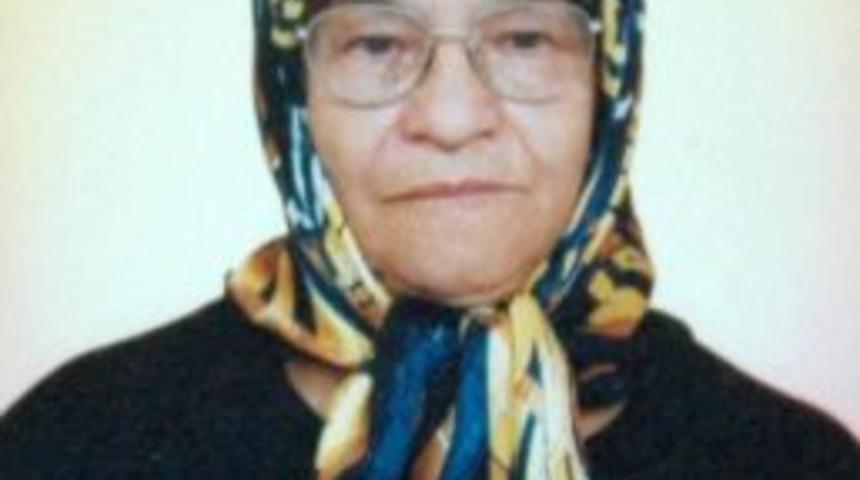 Kız Kardeşler Iki Saat Arayla Vefat Etti