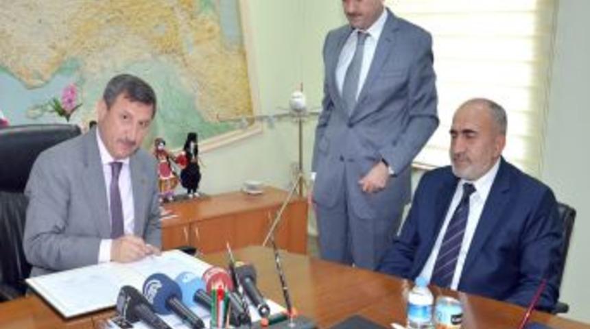 Hayırseverler 16&rsquo;şar Derslikli 2 Okul Yaptıracak