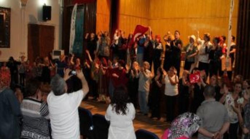 Şiddete Hayır Demek İ&ccedil;in Sahne Aldılar