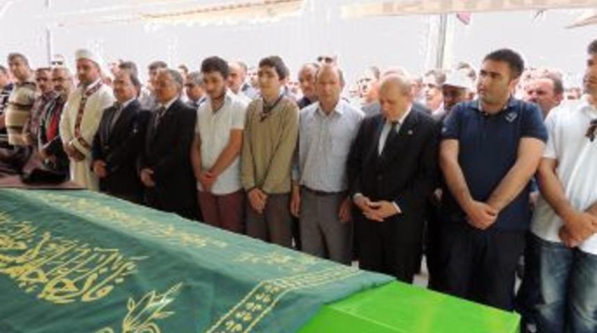 Burhan Kuzu&rsquo;nun Acı G&uuml;n&uuml;