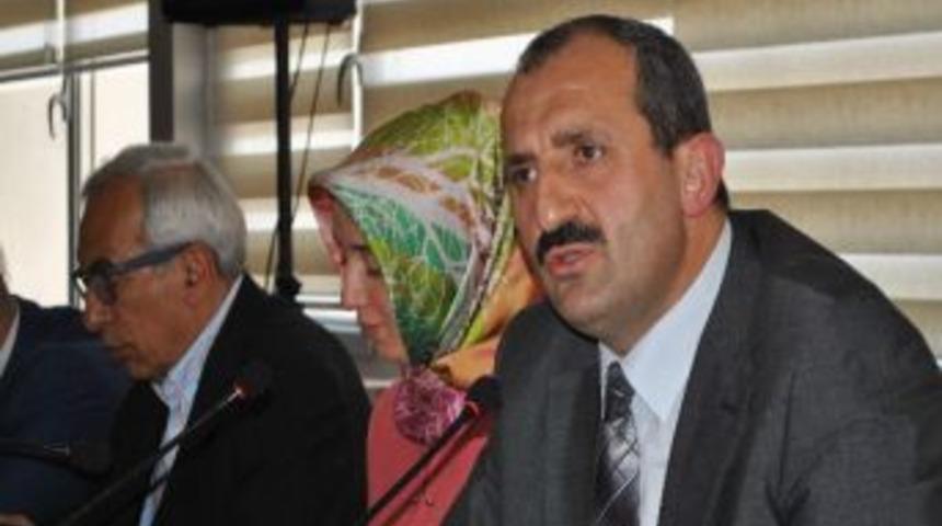 Akil İnsanların Karadeniz Başkanı 'akil İnsanlar&rsquo;ı Beğenmedi