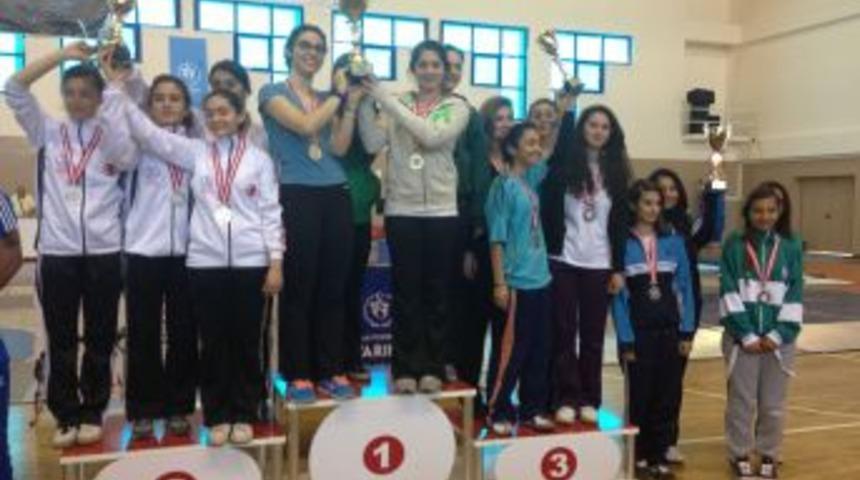 Adıyamanlı Nisanur &Ouml;zkalaycı T&uuml;rkiye Eskirim Şampiyonu Oldu