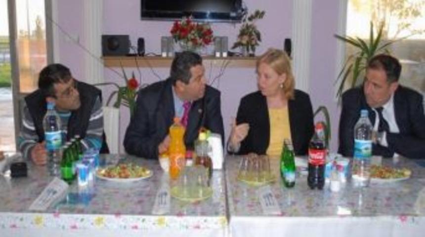 Belediye Belediye Başkanı Nazmiye Kıl&ccedil;ık Muhtarlarla Bir Araya Geldi