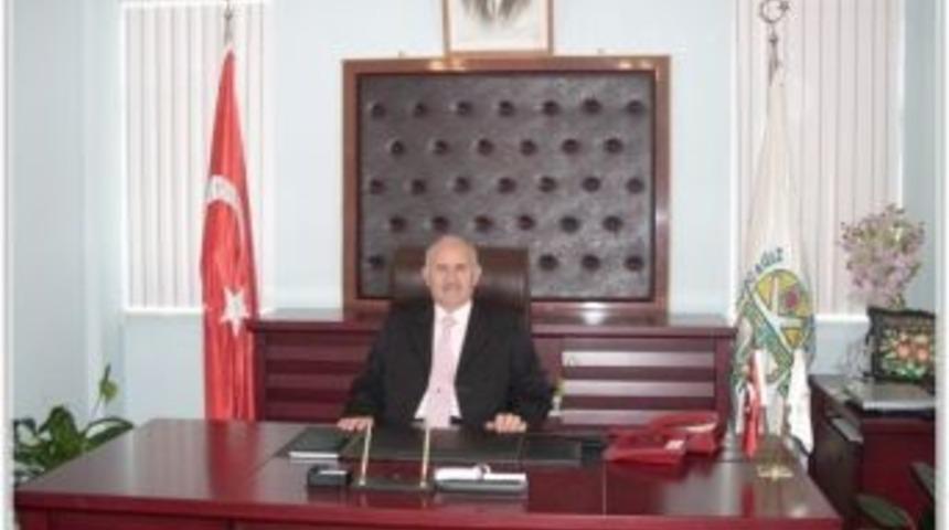 Başkan Karaman, İş&ccedil;i Bayramını Kutladı