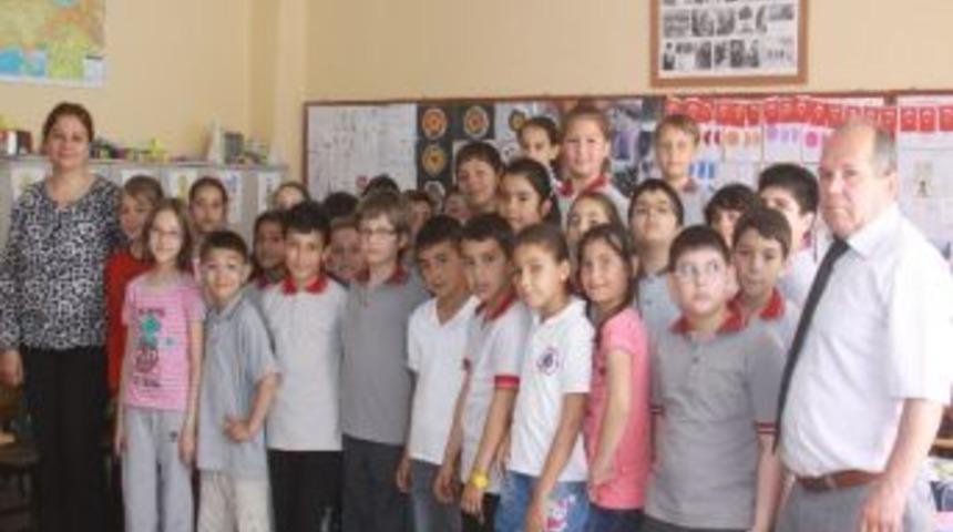 Bilgi Yarışmasında İl Birincisi Oldu