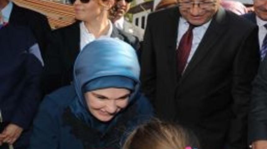 Emine Erdoğan, Hamam&ouml;n&uuml;&rsquo;n&uuml; Gezdi