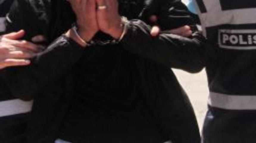 Polis, Cep Telefonu Hırsızını Cezaevinde Buldu