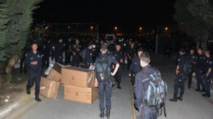 Takviye Polis Ekipleri İstanbul&rsquo;a Geldi