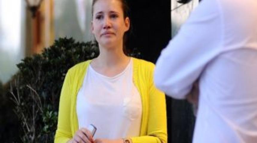 (&ouml;zel Haber) İngiliz Turist Kızın 1 Mayıs Korkusu