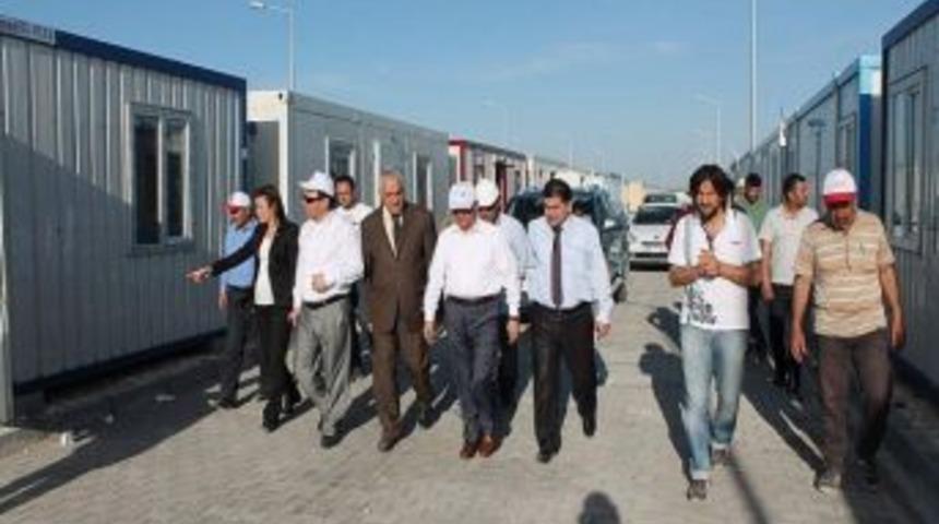 Vali Tapsız Beşiriye Konteyner Kentte