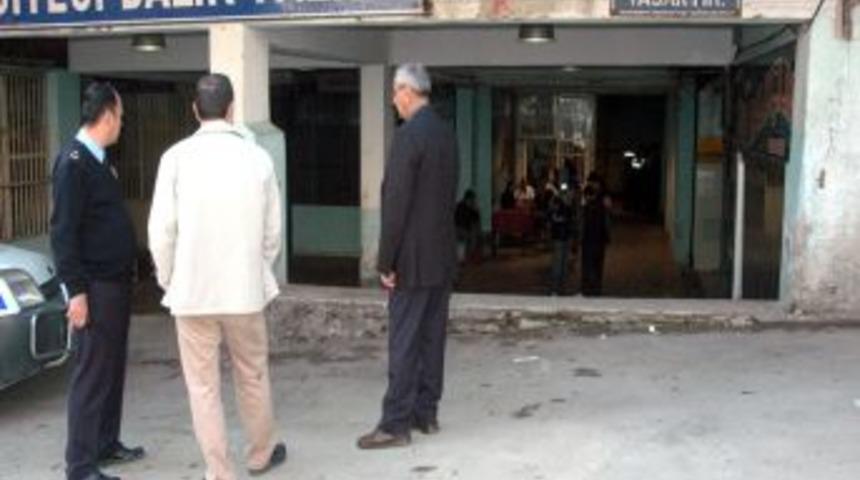 &Ccedil;akmak Gazı Koklayan &Ccedil;ocuk Tuvalette &Ouml;l&uuml; Bulundu