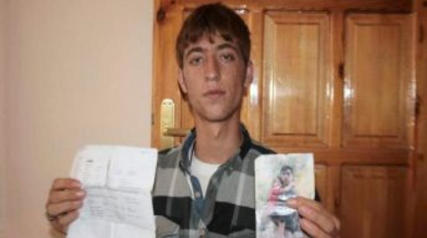 Kardeşini Yaşatmak İ&ccedil;in Hamallık Yapıyor