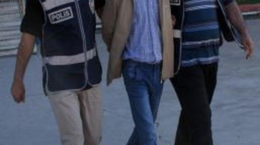 Gaziantep'te Yardıma Muhta&ccedil; Aileleri Dolandıran Şahıs Yakalandı