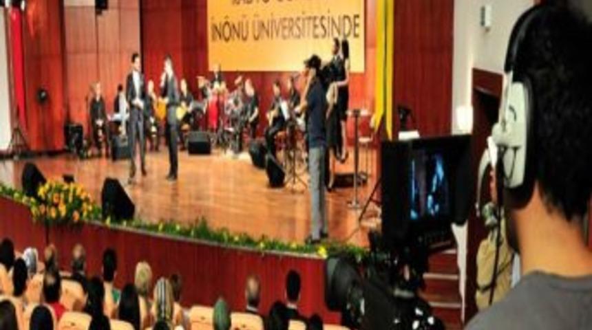 Trt M&uuml;zik Kanalı Radyo G&uuml;nleri Programı İ.&uuml;.'de &Ccedil;ekildi