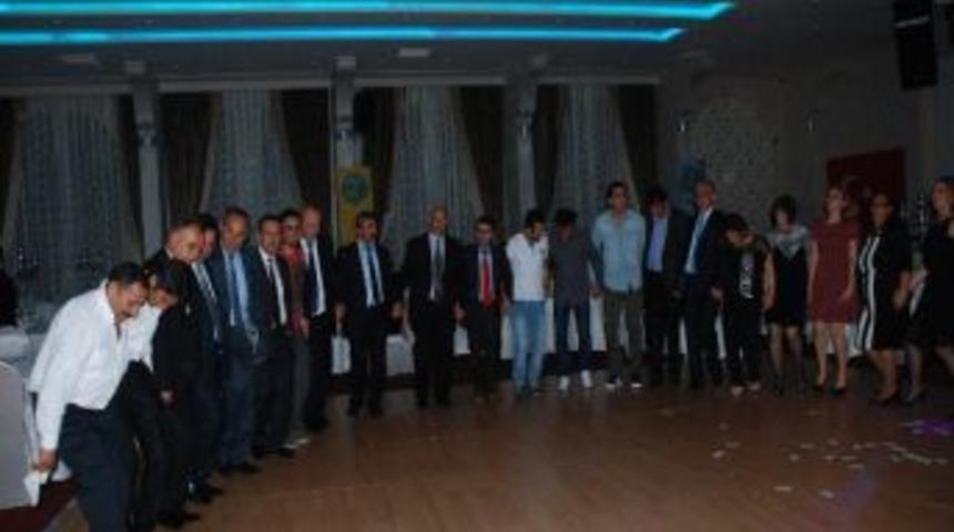 Oğuz Aksaç Adana'daki Adıyamanlıları Coşturdu