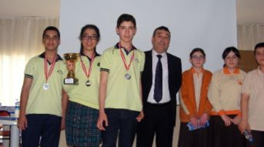 &Ccedil;iftlikk&ouml;y'&uuml;n Şampiyonu Gsd Eğitim Vakfı Ortaokulu