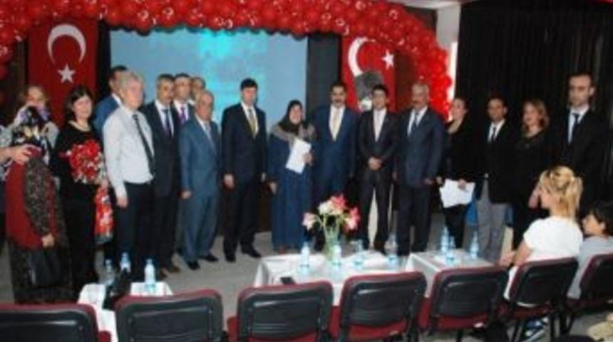 164 Yetişkine Okur-yazar Sertifikası Verildi