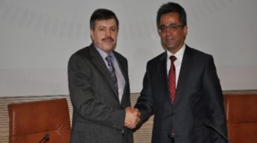 Uşak &Uuml;niversitesi İle Yuns Emre Enstit&uuml;s&uuml; İşbirliği Protokol&uuml; İmzaladı