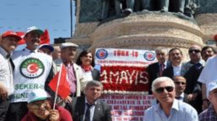Eskişehir 1 Mayıs&rsquo;ı Taksim Meydanında Kutladı