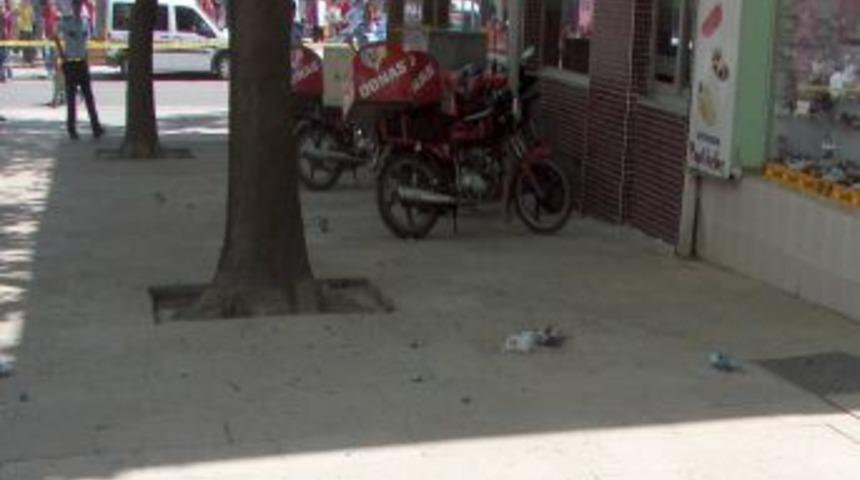 Denizli&rsquo;deki 1 Mayıs Kutlamasında Bomba Korkusu Yaşandı