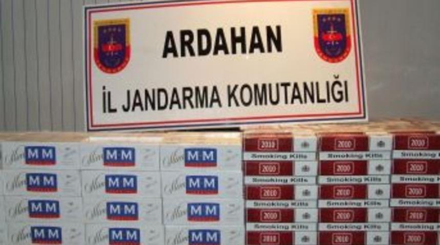 Ardahan&rsquo;da 9 Bin Ka&ccedil;ak Sigara Ele Ge&ccedil;irildi