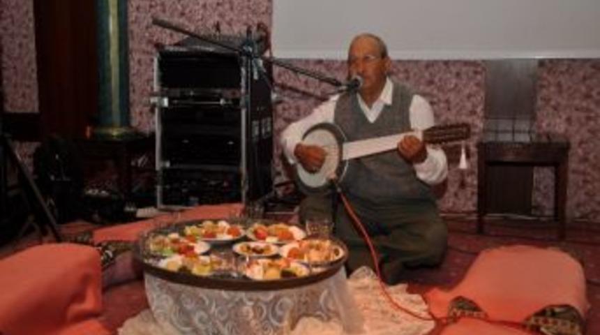 Anılarla Bodrum Gecesi Renkli G&ouml;r&uuml;nt&uuml;ler Oluşturdu