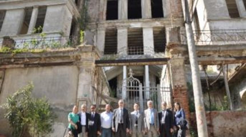 Tirilye'de Tarih Ayağa Kalkıyor