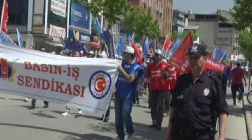 D&uuml;zce'de 1 Mayıs İş&ccedil;i Bayramı Kutlandı