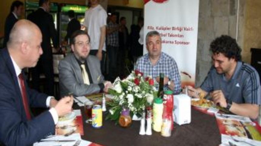 Sivasspor'da Oyunculara Filiz'den Performans Desteği