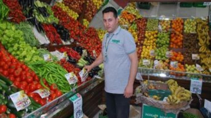 Pekdemir &Ccedil;iftliği&rsquo;nden Aydınlılar&rsquo;a &ldquo;&ccedil;arşamba Pazarı&rdquo; Jesti