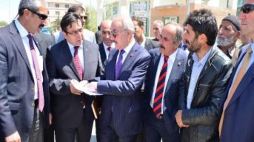 Vali Yenig&uuml;n&rsquo;den İl&ccedil;e Ziyaretleri