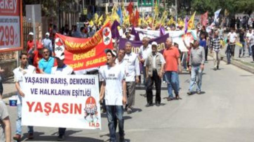 Mersin'de 1 Mayıs Bayram Havasında Kutlandı