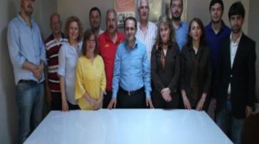 Chp Sakarya İl Başkanı Ecevit Keleş: &ldquo;insanları Dinlemek İ&ccedil;in Akil Olmaya Gerek Var Mı?&rdquo;