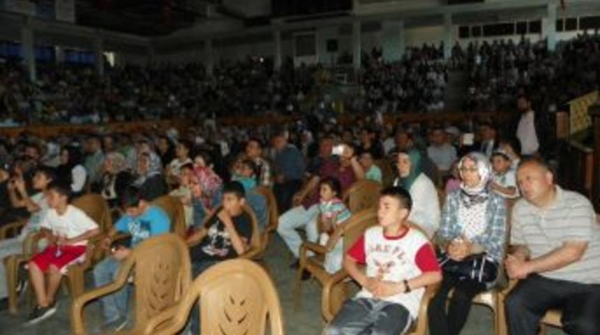 Binlerce Iş&ccedil;i, Bahar Şenliğinde Bir Araya Geldi