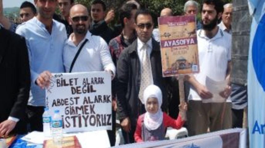 Ayasofya İ&ccedil;in 10 Milyon İmza