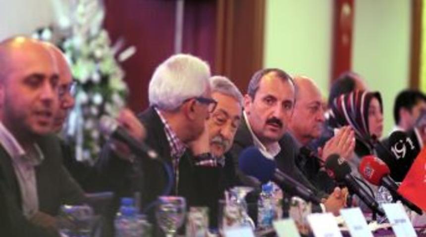 Akil İnsanlar: Biz Sadece Diyalog Grubuyuz