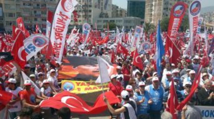 İzmir'de İP'liler 1 Mayıs&rsquo;ı Bornova&rsquo;da Kutladı