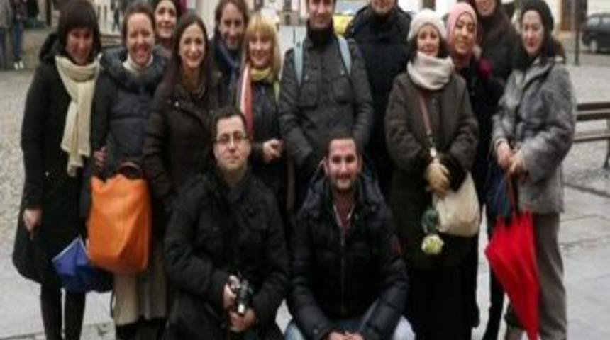 B&uuml;nsem&rsquo;den İspanya &Ccedil;ıkarması