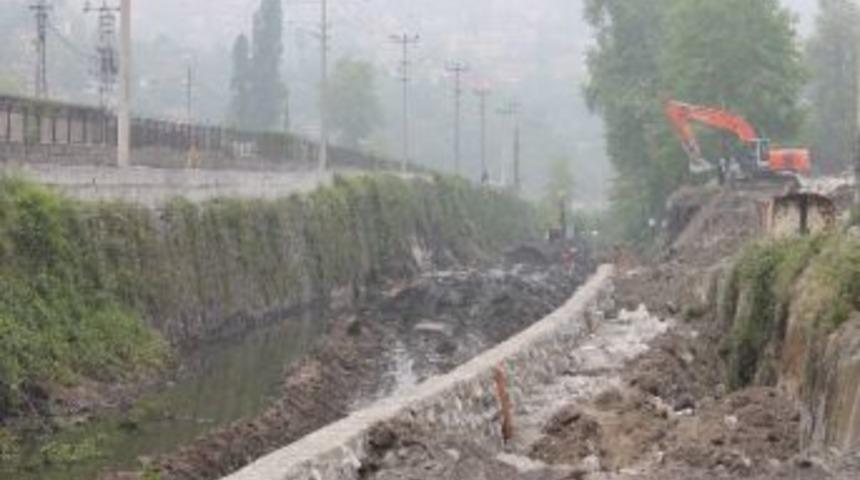 Kozlu Deresi Islah &Ccedil;alışmaları Başlatıldı