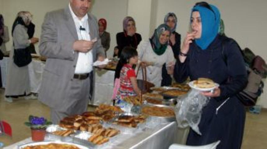 K&uuml;tahya Eğitim, K&uuml;lt&uuml;r Ve Sanat Şenliği Başladı