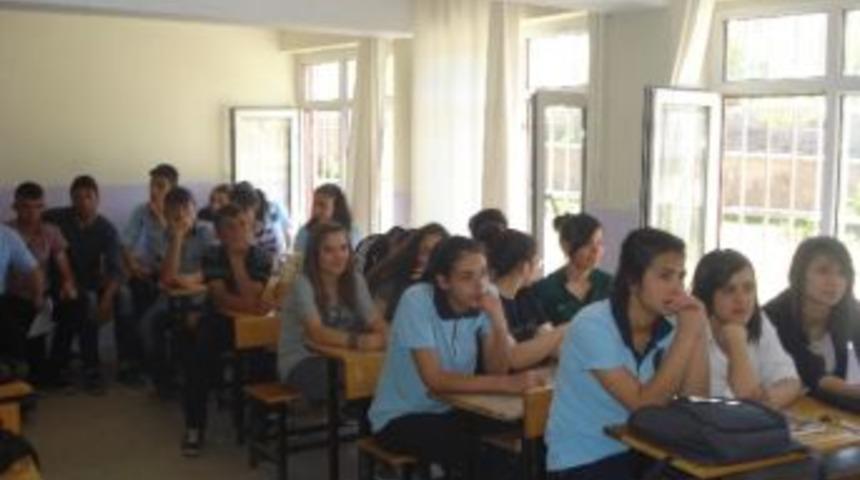 Keskin'de Lys Semineri