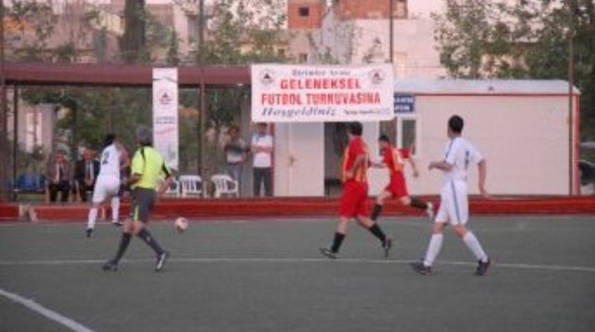Adıyaman Belediyesi'nde Birimler Arası Futbol Turnuvası